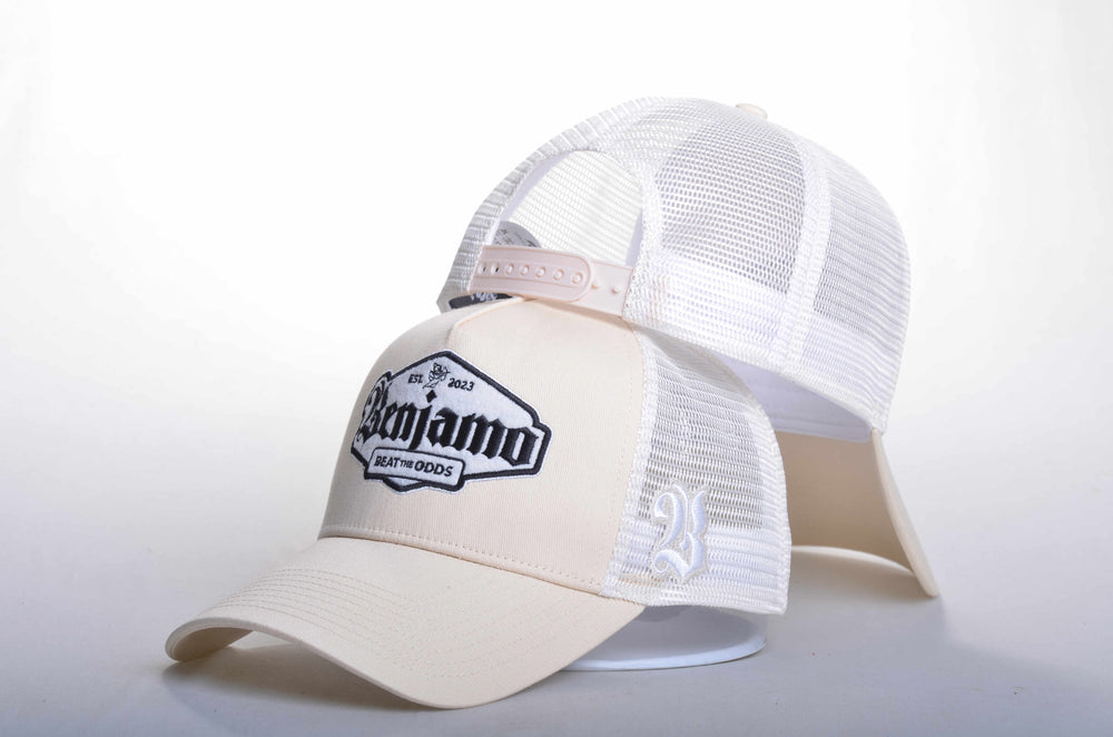 Est. 23 Trucker cap Beige